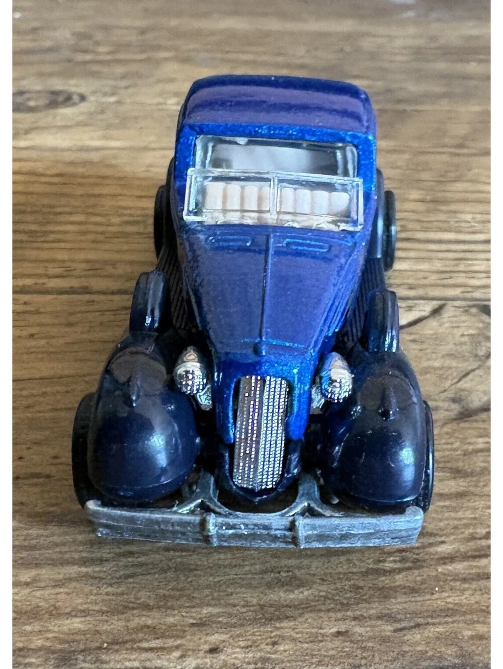 1981 Hot Wheels Vintage '35 Classic Caddy  Cadillac - Whitewalls - Metallic Blue
